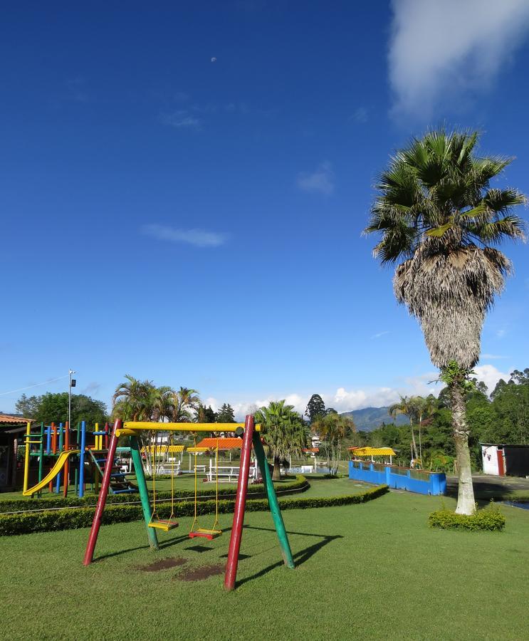 סנטה רוזה דה כבאל Finca Recreacional Marcelandia מראה חיצוני תמונה